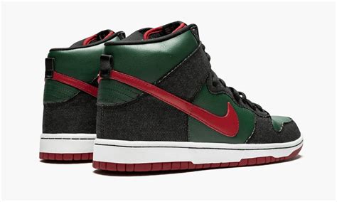 nike sb gucci dunks|nike sb dunks 2009.